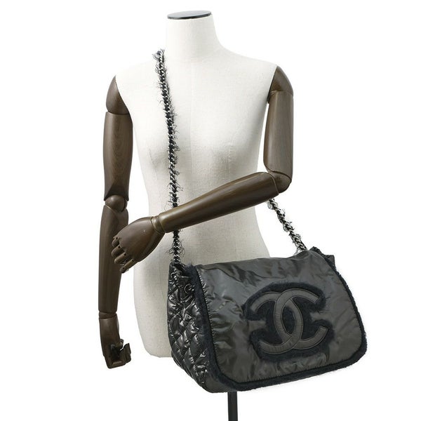 シャネル チェーンショルダーバッグ ココマーク マトラッセ ナイロン A49697 CHANEL