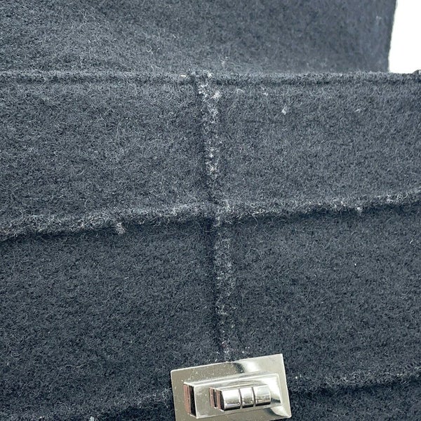 シャネル チェーンショルダーバッグ 2.55 チョコバー フェルト A37590 CHANEL 黒