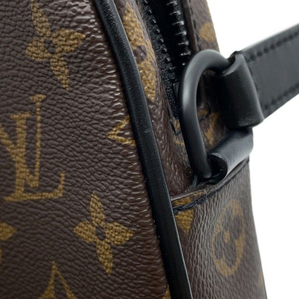 ルイヴィトン ショルダーバッグ モノグラム・マカサー クリストファー・ウエアラブル ウォレット M69404 LOUIS VUITTON 黒