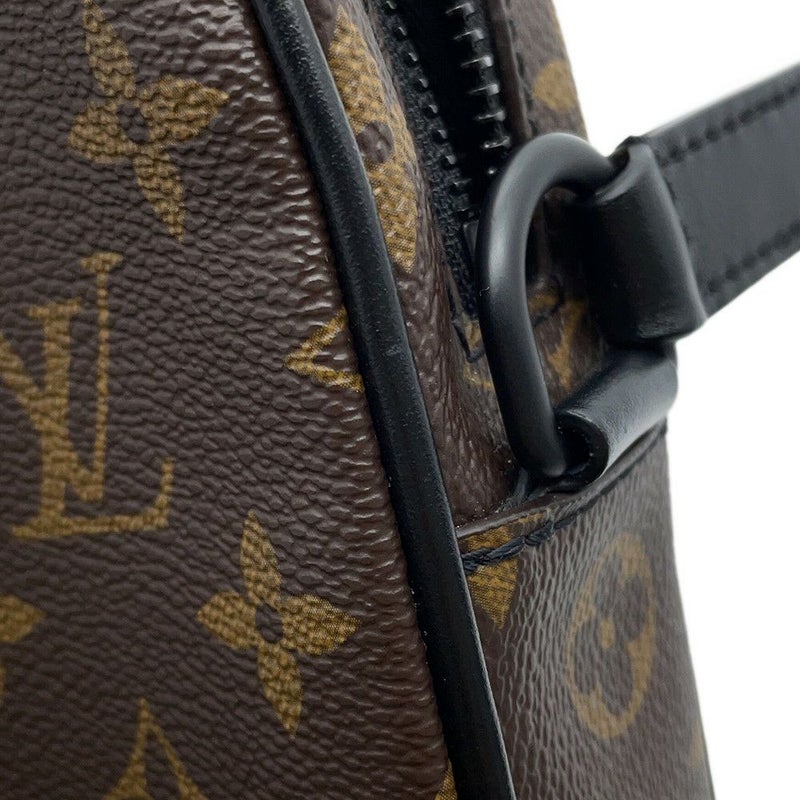 ルイヴィトン ショルダーバッグ モノグラム・マカサー クリストファー・ウエアラブル ウォレット M69404 LOUIS VUITTON 黒