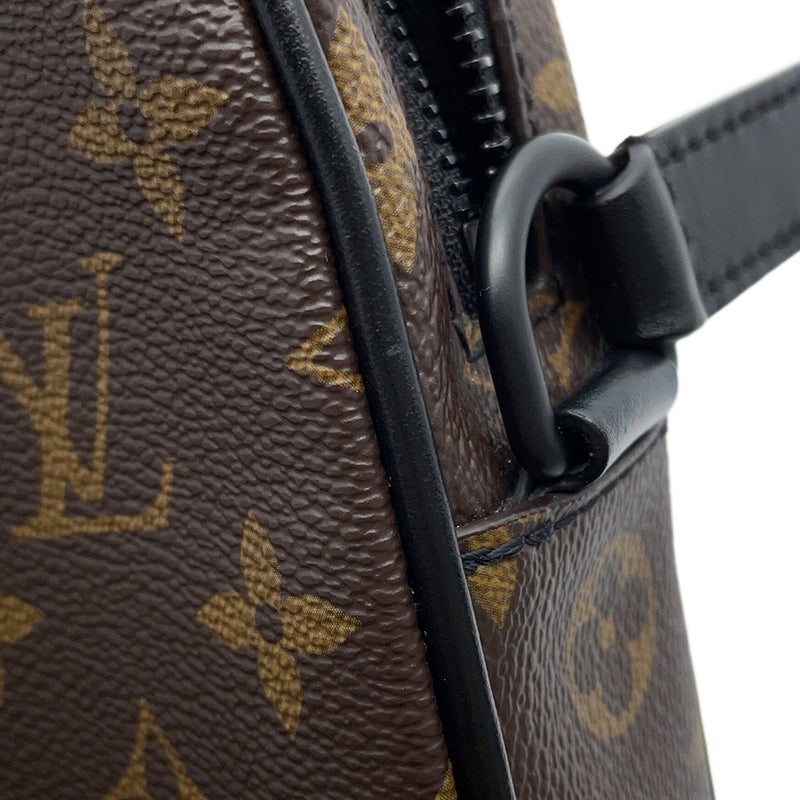ルイヴィトン ショルダーバッグ モノグラム・マカサー クリストファー・ウエアラブル ウォレット M69404 LOUIS VUITTON 黒