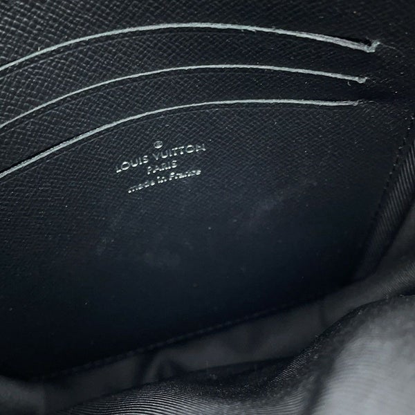 ルイヴィトン ショルダーバッグ モノグラム・マカサー クリストファー・ウエアラブル ウォレット M69404 LOUIS VUITTON 黒