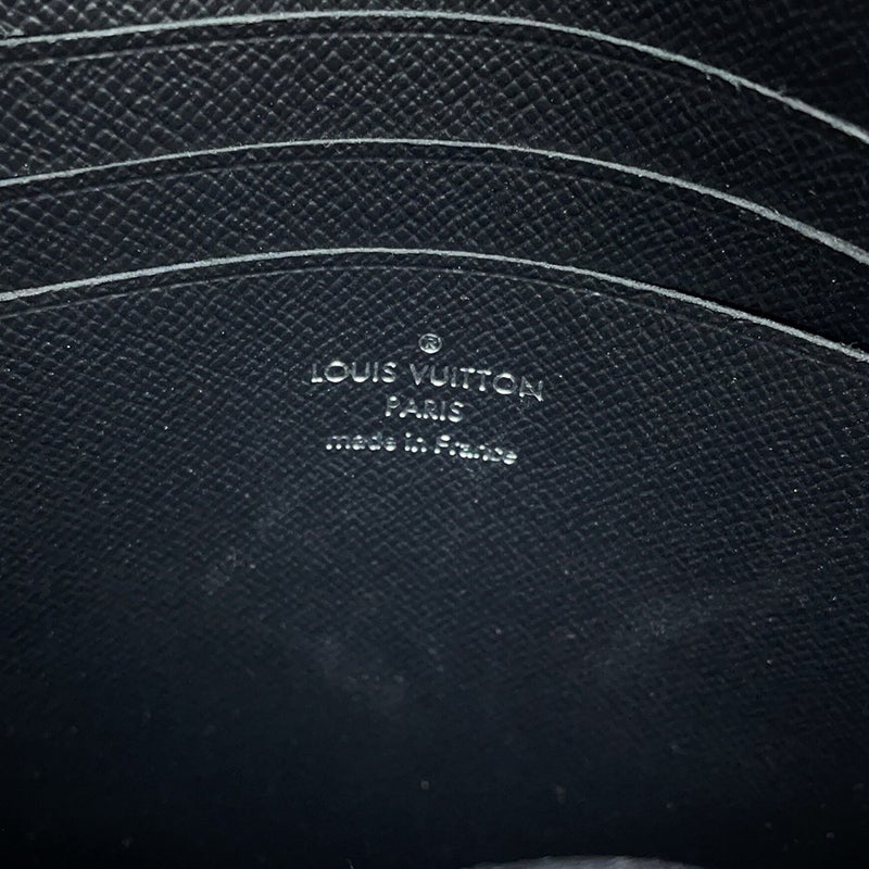 ルイヴィトン ショルダーバッグ モノグラム・マカサー クリストファー・ウエアラブル ウォレット M69404 LOUIS VUITTON 黒