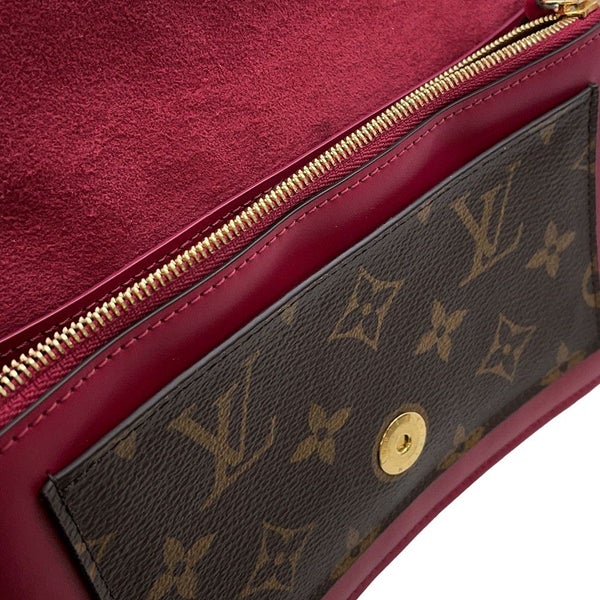ルイヴィトン チェーンショルダーウォレット モノグラム ポルトフォイユ フローラル M69578 
LOUIS VUITTON 財布