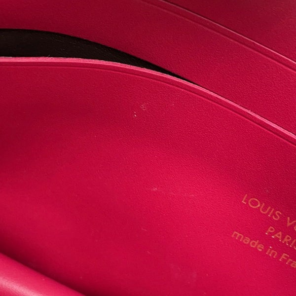 ルイヴィトン チェーンショルダーウォレット モノグラム ポルトフォイユ フローラル M69578 
LOUIS VUITTON 財布