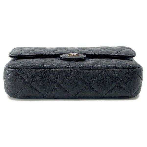 シャネル チェーンショルダーバッグ フラップ フォンケース マトラッセ ココマーク キャビアスキン AP2096 CHANEL 黒