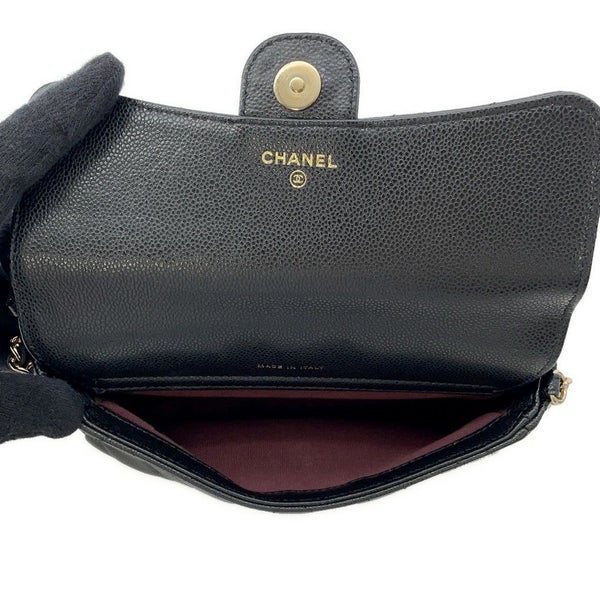 シャネル チェーンショルダーバッグ フラップ フォンケース マトラッセ ココマーク キャビアスキン AP2096 CHANEL 黒
