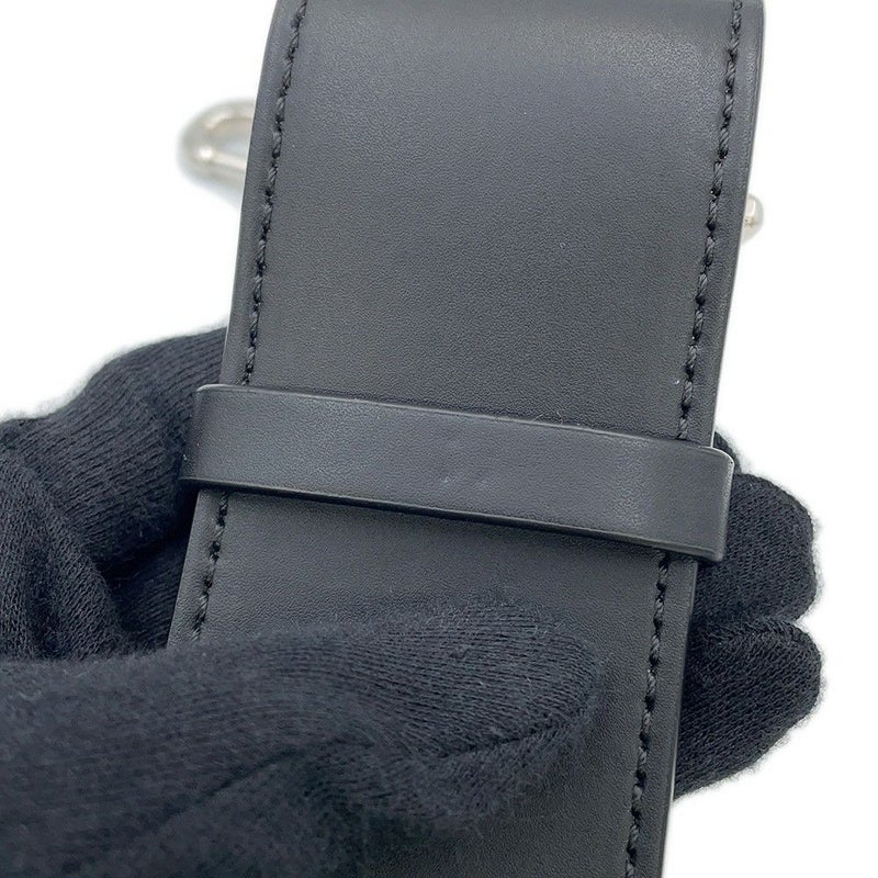 ヴァレンティノ・ガラヴァーニ ショルダーバッグ VLTNロゴ XY2B0704WJW VALENTINO 黒