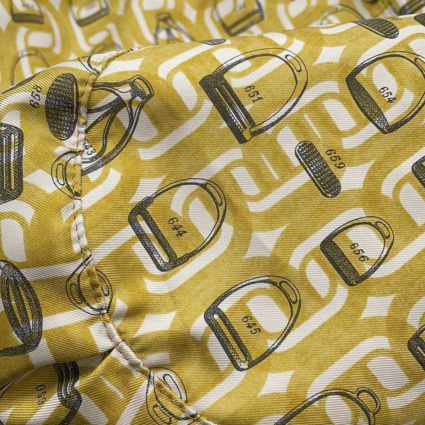 エルメス 替えバッグ ミュザルディーヌ バックルの工房 マルチカラー/シルバー金具 シルク HERMES 巾着