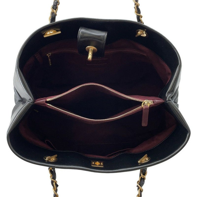 シャネル チェーントートバッグ マトラッセ ココマークターンロック レザー CHANEL 黒