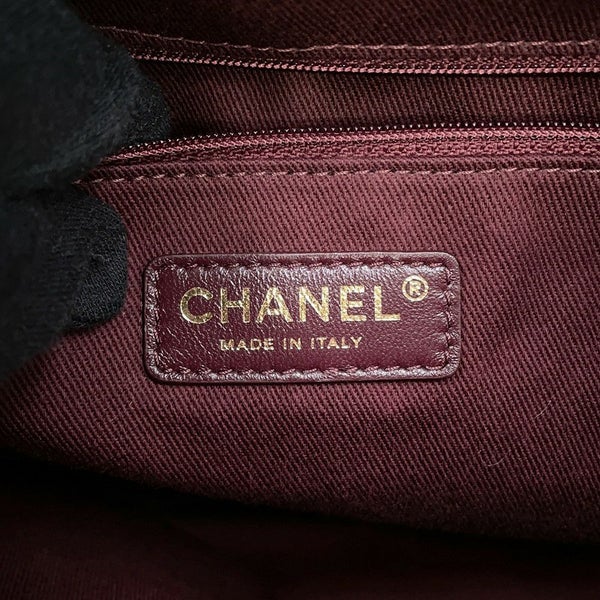 シャネル チェーントートバッグ マトラッセ ココマークターンロック レザー CHANEL 黒