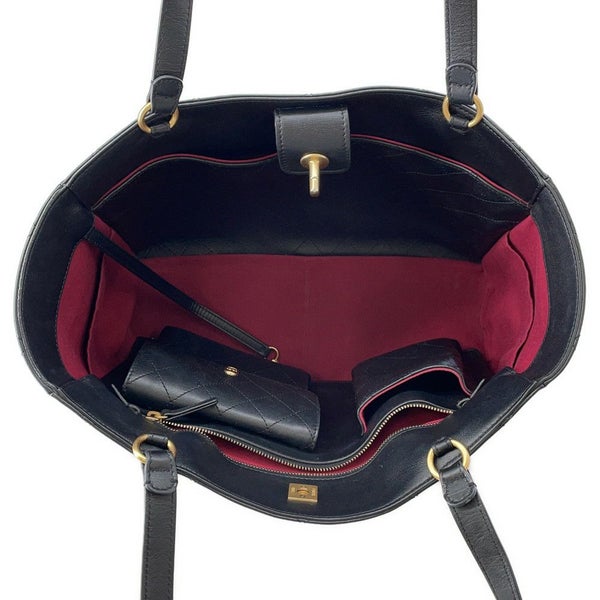 シャネル トートバッグ マトラッセ ココマーク ショッピングバッグ カーフレザー AS3537 CHANEL 黒
