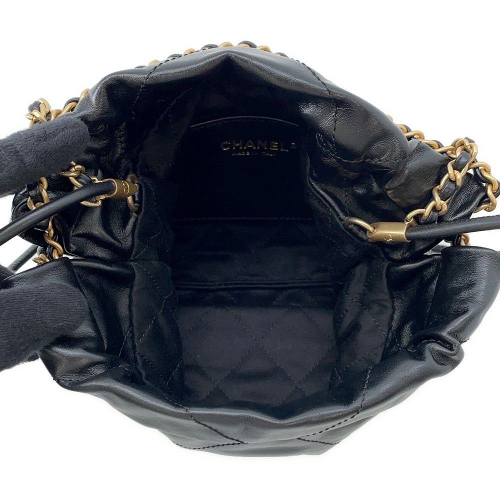 シャネル ハンドバッグ CHANEL 22 ミニ ココマーク シャイニーカーフ