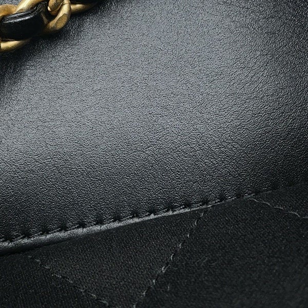 シャネル ハンドバッグ CHANEL 22 ミニ ココマーク シャイニーカーフレザー AS3980 CHANEL 2way 黒