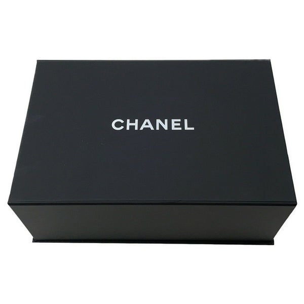 シャネル チェーンショルダーバッグ ボーイシャネル スモール マトラッセ ココマーク A67085 BOY CHANEL 黒