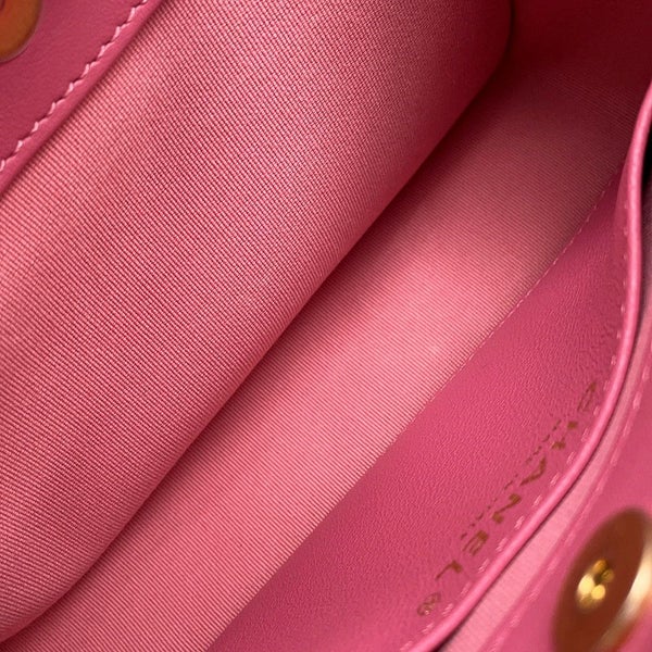 シャネル チェーンショルダーバッグ マトラッセ ココマーク ホーボー ベロア AS4323 CHANEL バッグ