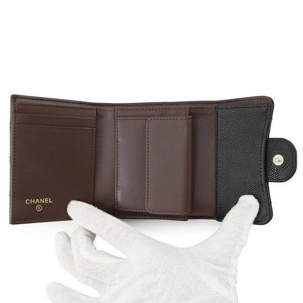 シャネル 三つ折り財布 マトラッセ ココマーク クラシック スモール フラップ ウォレット キャビアスキン AP0229 黒