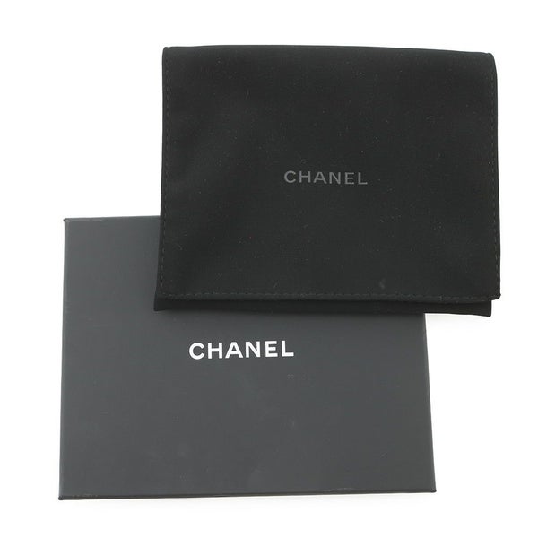 シャネル 三つ折り財布 マトラッセ ココマーク クラシック スモール フラップ ウォレット キャビアスキン AP0229 黒