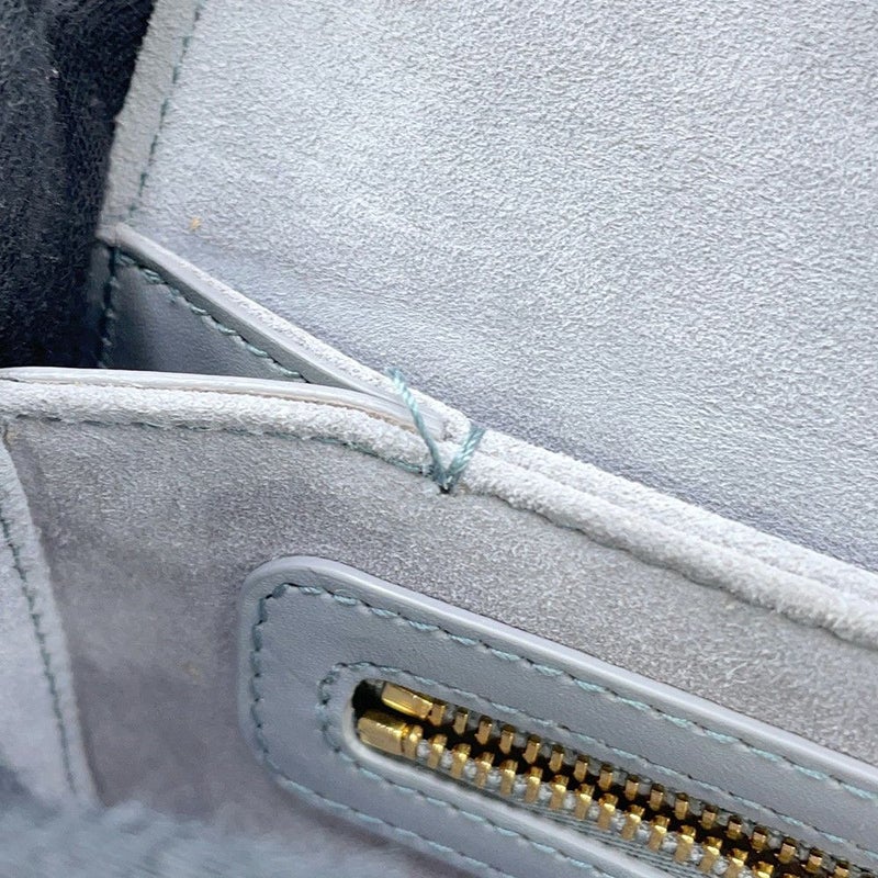 ディオール ショルダーバッグ 30モンテーニュ アヴェニュー ボックスカーフレザー M9260UMOA_M47G