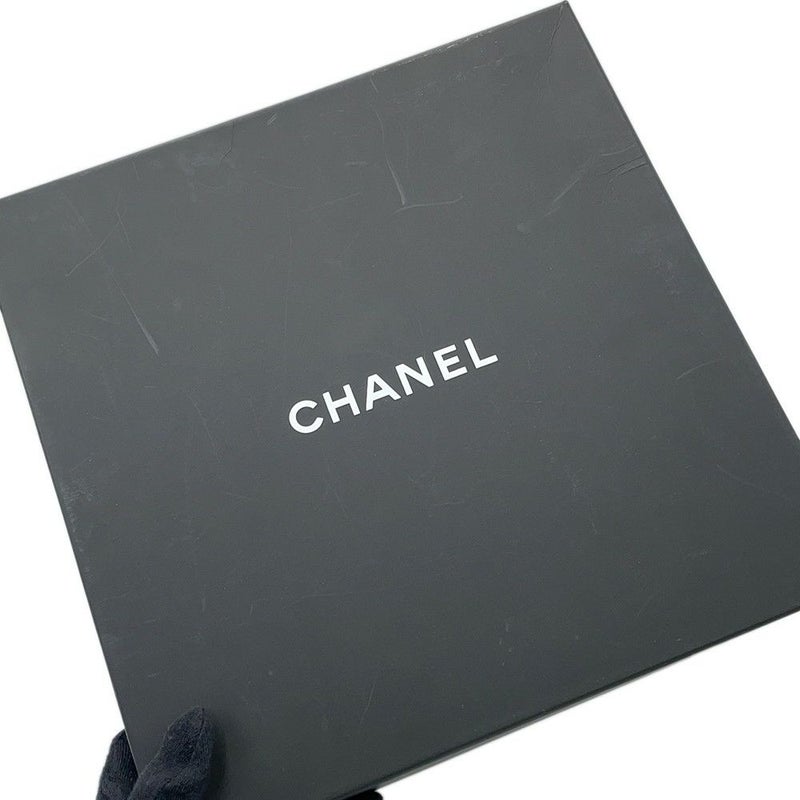 シャネル シュシュ リボン ロゴ シルク AA7530 CHANEL ヘアアクセサリー 白