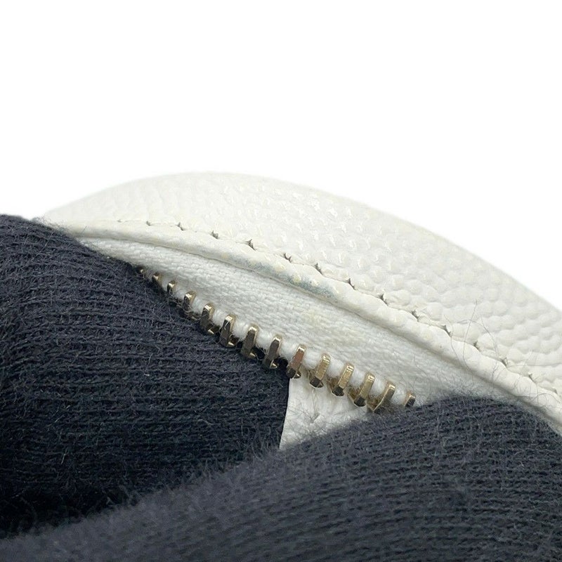 シャネル ポーチ ココマーク マトラッセ コスメポーチ A80909 CHANEL 小物入れ 化粧ポーチ 白