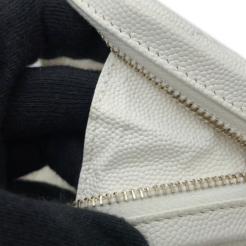 シャネル ポーチ ココマーク マトラッセ コスメポーチ A80909 CHANEL 小物入れ 化粧ポーチ 白