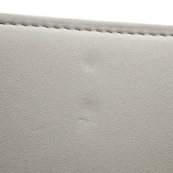 シャネル チェーンウォレット ボーイシャネル マトラッセ ココマーク キャビアスキン AP1117 CHANEL 白