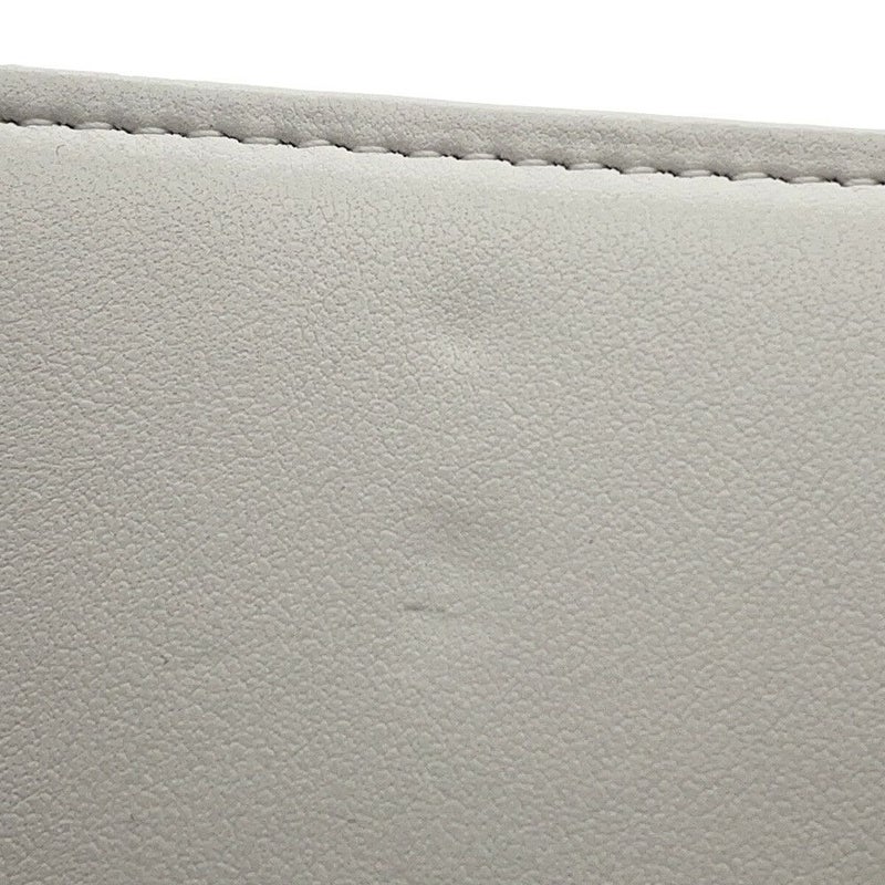 シャネル チェーンウォレット ボーイシャネル マトラッセ ココマーク キャビアスキン AP1117 CHANEL 白