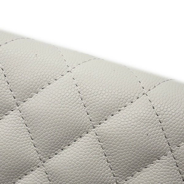 シャネル チェーンウォレット ボーイシャネル マトラッセ ココマーク キャビアスキン AP1117 CHANEL 白