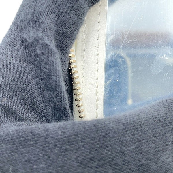 シャネル チェーンショルダーバッグ バニティ ココマーク マトラッセ トランプ キャビアスキン AP3079 白