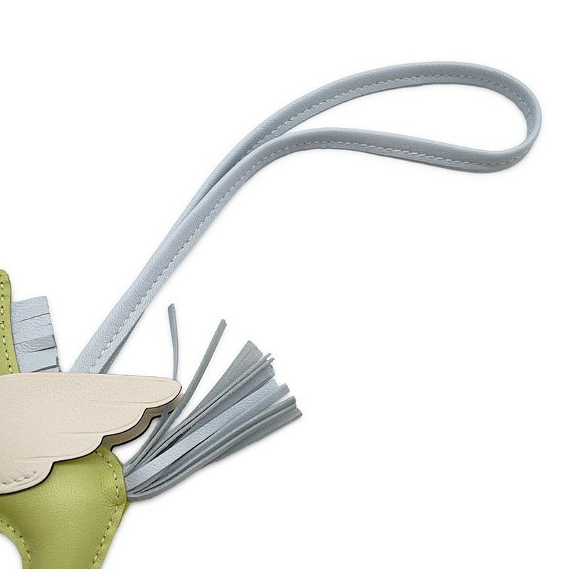 エルメス バッグチャーム ロデオPM ペガサス ジョーヌブルジョン/ブルーブリュム/ナタ ラムスキン Z刻印