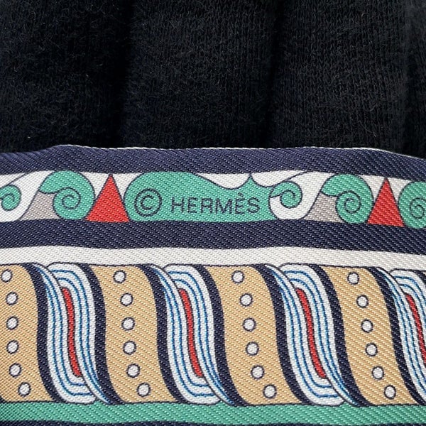 エルメス スカーフ ツイリー ハーネスの薔薇窓 Harnais en Rosace HERMES シルクツイル 2022秋冬
