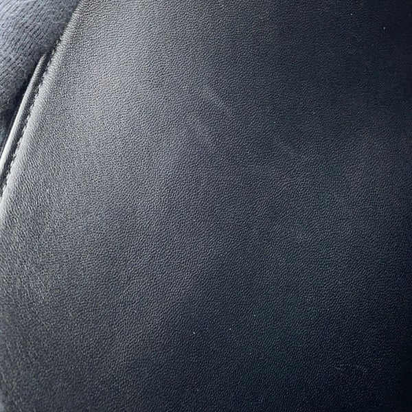 シャネル チェーンショルダーバッグ マトラッセ ココマーク ムートン ラムスキン A92592 CHANEL 黒