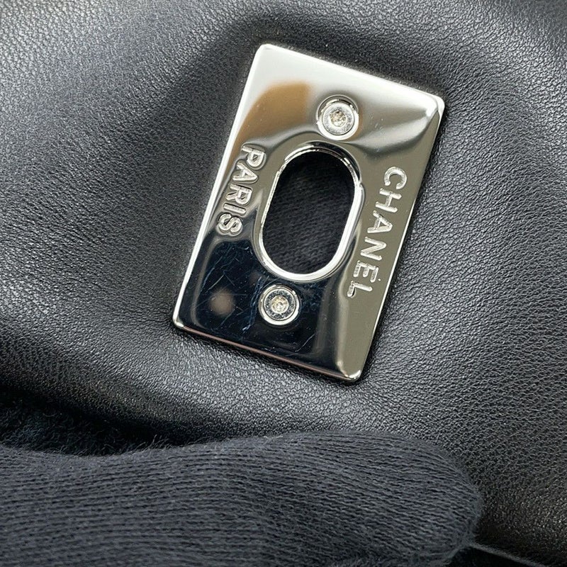 シャネル チェーンショルダーバッグ マトラッセ ココマーク ムートン ラムスキン A92592 CHANEL 黒