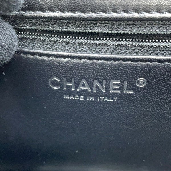シャネル チェーンショルダーバッグ マトラッセ ココマーク ムートン ラムスキン A92592 CHANEL 黒