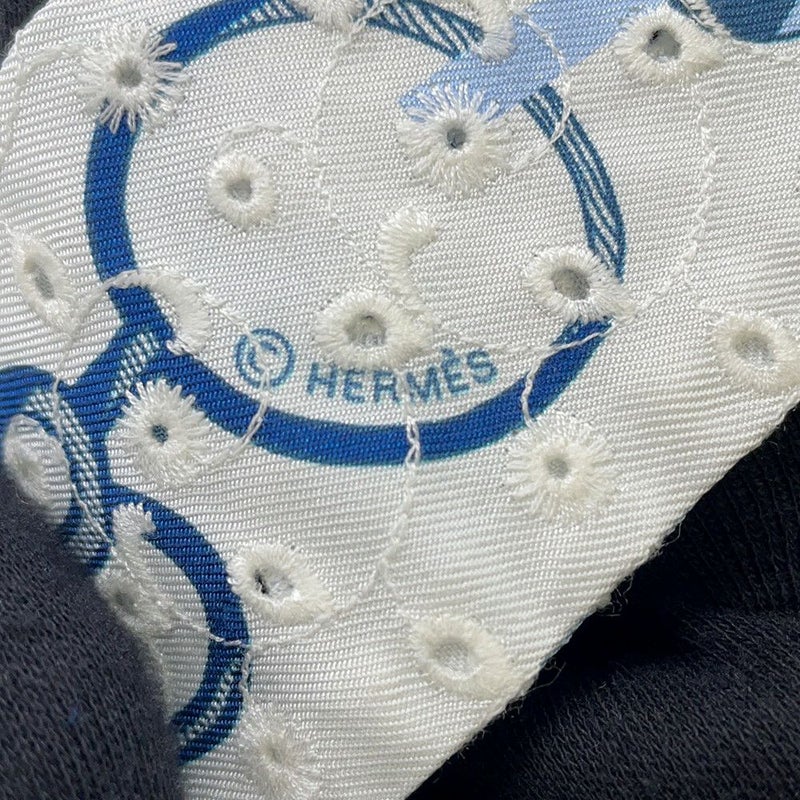 エルメス スカーフ ツイリー ド・レ・ブックル・ブロデリー・アングレーズDo Re Boucles Broderie Anglaise 2023春夏