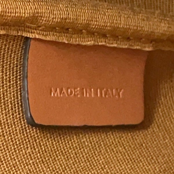 セリーヌ ショルダーバッグ トリオンフ スモールバケット 191442CAS.04LU CELINE ブラウン