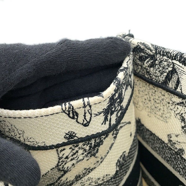 クリスチャン・ディオール トートバッグ ブックトート ゾディアック エンブロイダリー ミディアム M1296ZRHZ_M06E 白 黒