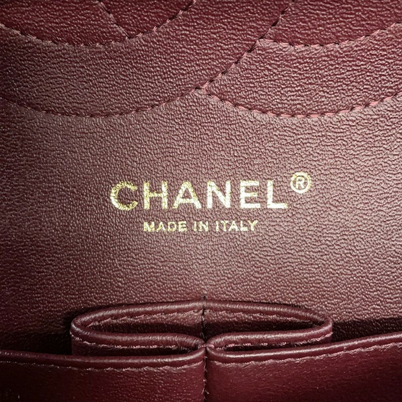 シャネル チェーンショルダーバッグ ココマーク マトラッセ30 キャビアスキン A58600 CHANEL 黒