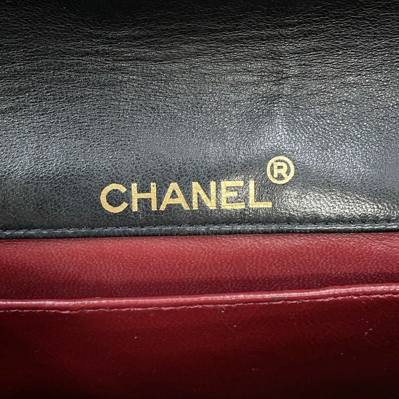 シャネル チェーンショルダーバッグ ココマーク マトラッセ シングルフラップ ラムスキン CHANEL 黒