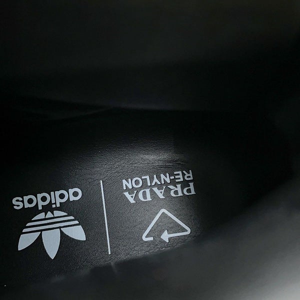 プラダ スニーカー Re-Nylonプラダ×adidas フォーラムハイカット メンズサイズ7 1/2 2TG193 PRADA 黒