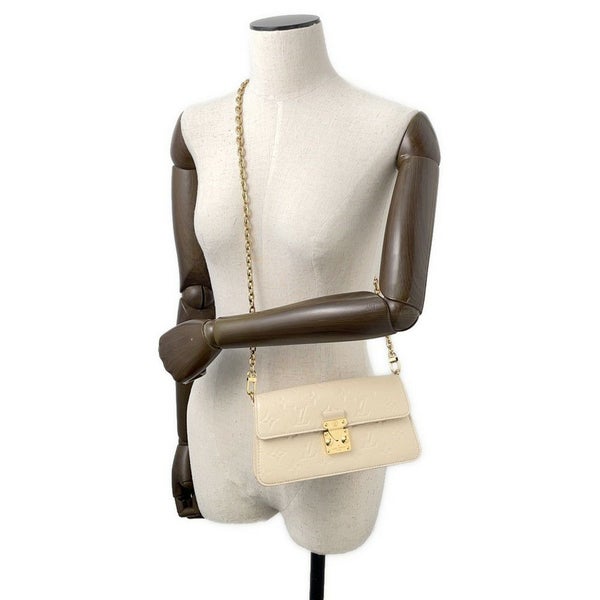 ルイヴィトン ショルダーバッグ モノグラム・アンプラント ウォレット オン チェーン・メティス M82836 LOUIS VUITTON