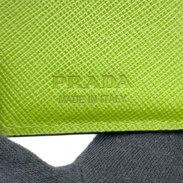 プラダ 二つ折り財布 サフィアーノ トライアングルロゴ 2ML049 PRADA 日本限定カラー
