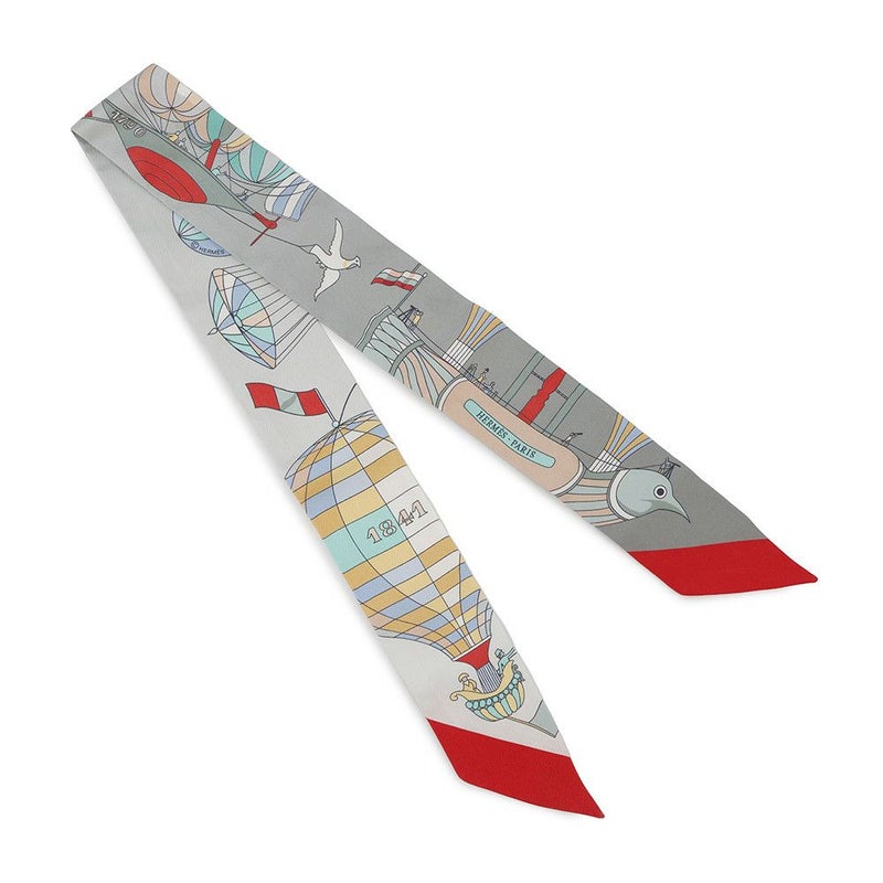 エルメス スカーフ ツイリー 大空の狂気 Les Folies Du Ciel HERMES シルクツイル 2022年春夏