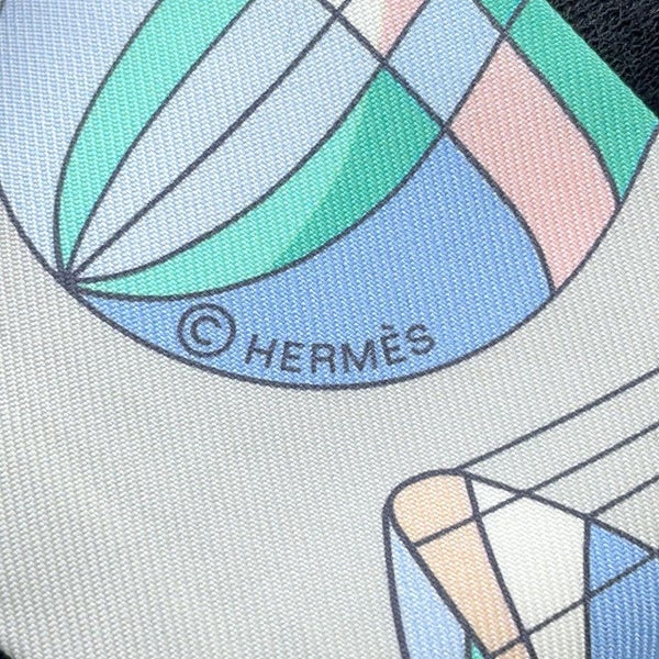 エルメス スカーフ ツイリー 大空の狂気 Les Folies Du Ciel HERMES シルクツイル 2022年春夏