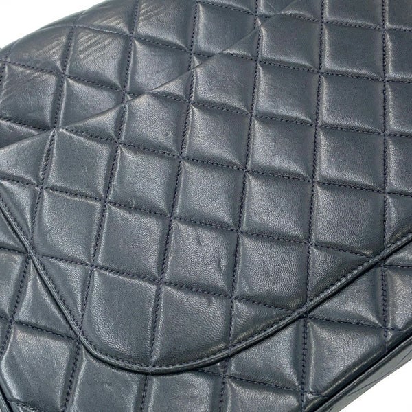 シャネル チェーンショルダーバッグ マトラッセ30 ココマーク Wチェーン ラムスキン A04412 CHANEL デカマト