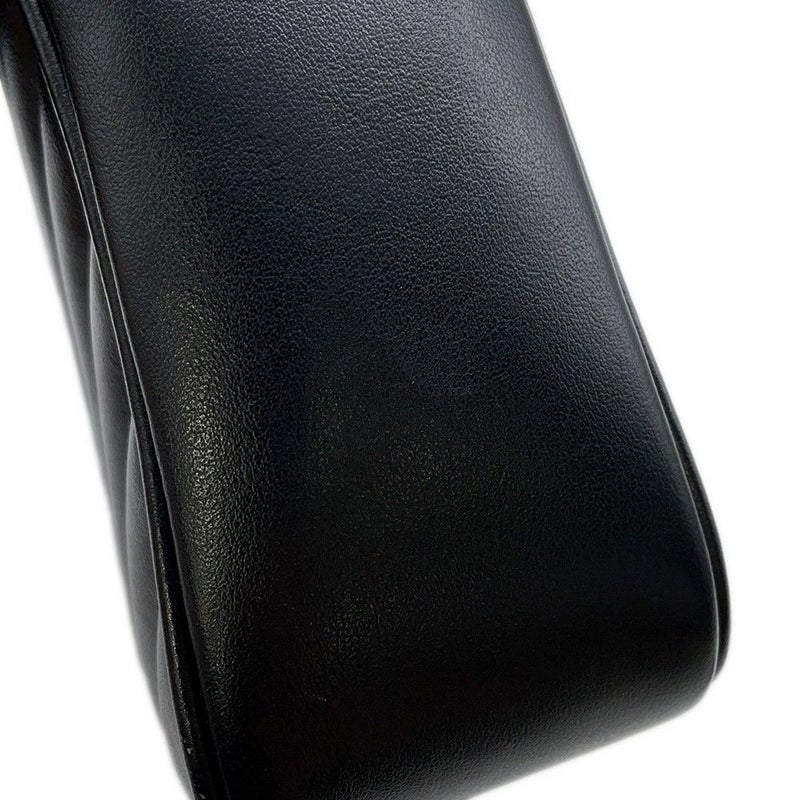 サンローランパリ ショルダーバッグ ルー カメラバッグ レザー 574494 SAINT LAURENT PARIS キルティング 黒