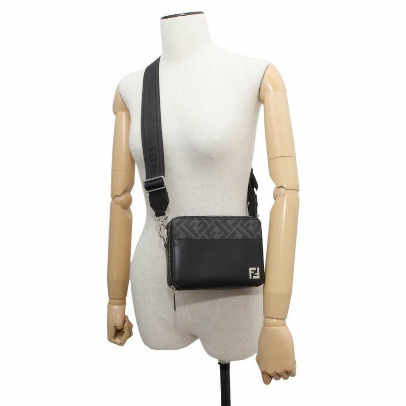 フェンディ ショルダーバッグ ズッカ オーガナイザー 7M0357 FENDI カメラバッグ 黒