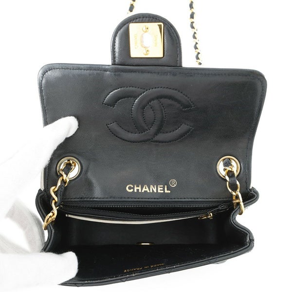 シャネル チェーンショルダーバッグ ミニ マトラッセ18 ココマーク ラムスキン CHANEL 黒