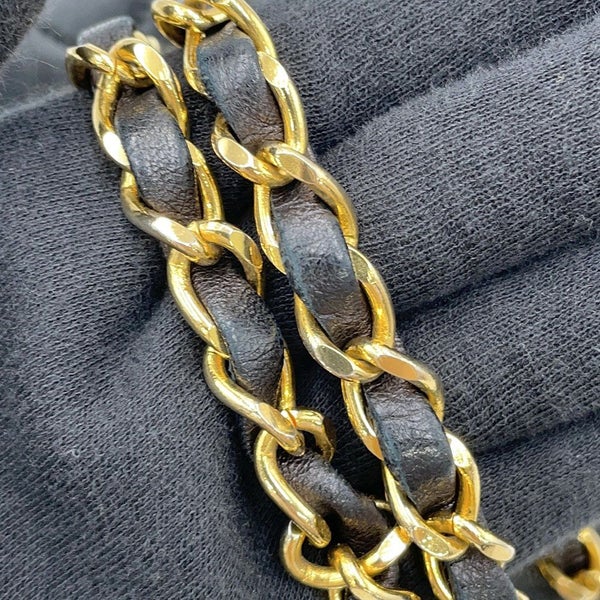 シャネル チェーンショルダーバッグ ミニ マトラッセ18 ココマーク ラムスキン CHANEL 黒